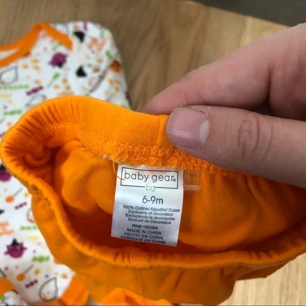 Baby Gear halloween ruffle